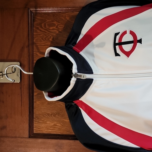 MINNESOTA TWINS AUTHENTIC COLLECTION WOMENS BOMBER jacket size large - Picture 11 of 17